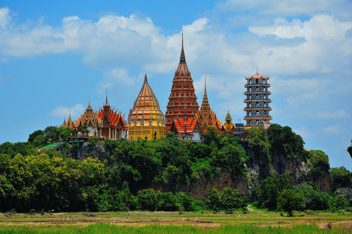 thai temple